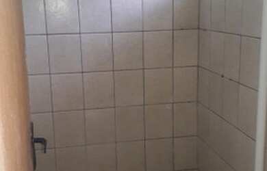 Imagem: A casa possui 1 Dormitório, 1 Banheiro e está localizado