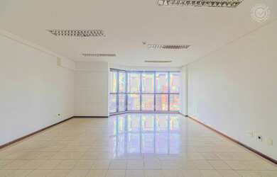 Imagem: O depósito possui 42m² de Área e está localizado em Centro