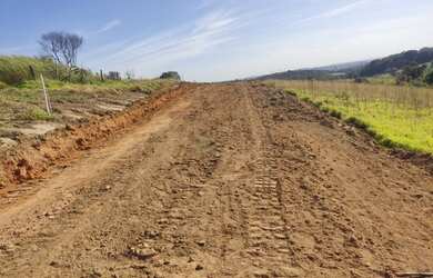 Imagem: O terreno possui 600m² de Área e está localizado em Centro