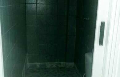 Imagem: A casa possui 2 Dormitórios, 1 Banheiro, 15m² de Área e está