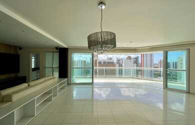 Imagem: O apartamento possui 4 Dormitórios, 4 Banheiros, 4 Vagas na