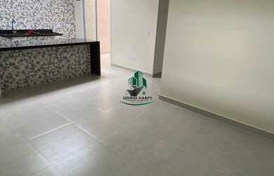 Imagem: A casa possui 3 Dormitórios, 3 Banheiros, 2 Vagas na garagem