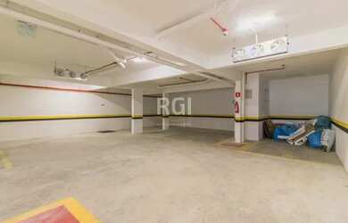 Imagem 6: Cobertura para Venda - 81m², 2 dormitórios, sendo 1 suites, 2 vagas...