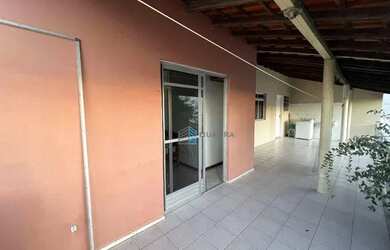 Imagem: O apartamento possui 1 Dormitório, 1 Banheiro, 50m² de Área