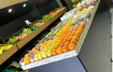 Imagem: O depósito possui 5 Vagas na garagem, 60m² de Área e está