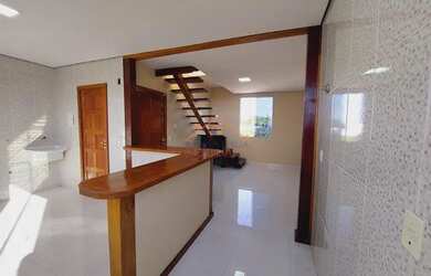 Imagem: O apartamento possui 3 Dormitórios, 1 Banheiro, 1 Vaga na garagem