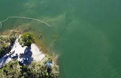 Imagem 4: Racho modesto ha 250 metros do lago Corumbá. Perto de Brasília e Goiânia