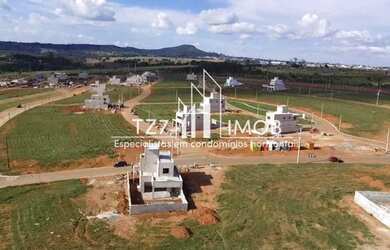 Imagem: O terreno possui 253m² de Área, Imóvel novo e está localizado