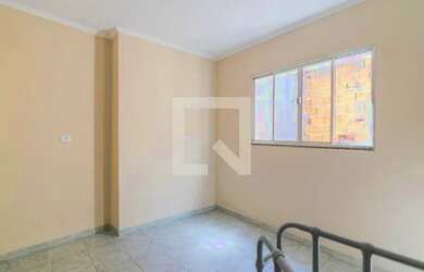 Imagem: A casa possui 1 Dormitório, 1 Banheiro, 75m² de Área e está