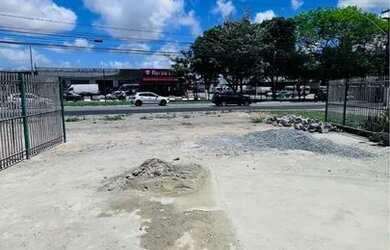 Imagem: A casa está localizado em Cidade Universitária, Maceió para