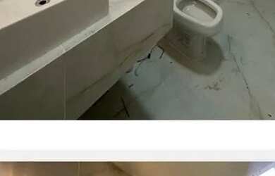 Imagem: A casa possui 4 Dormitórios, 3 Banheiros, 3 Vagas na garagem