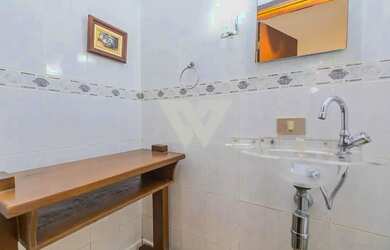 Imagem 8: Casa - 273m² priv - 4 quartos sendo 2 Suítes - 2 vagas - Seminário