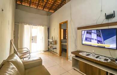 Imagem: A casa possui 2 Dormitórios, 1 Banheiro, 136m² de Área e