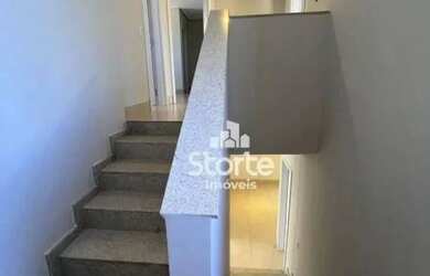 Imagem 13: Excelente casa estilo sobrado com 3 suítes à venda, 250m² por R$1.050.000...