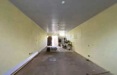 Imagem: O depósito possui 2 Vagas na garagem, 86m² de Área e está