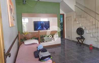 Imagem: A casa possui 3 Dormitórios, 3 Banheiros, 1 Vaga na garagem