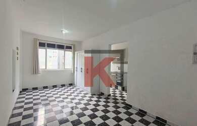 Imagem: O studio possui 1 Dormitório, 1 Banheiro, 1 Vaga na garagem