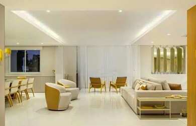 Imagem: O apartamento possui 4 Dormitórios, 5 Banheiros, 1 Vaga na