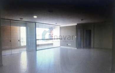 Imagem: O apartamento possui 4 Dormitórios, 5 Banheiros, 2 Vagas na