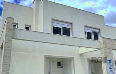 Imagem: A casa em condomínio possui 4 Dormitórios, 3 Banheiros, 2