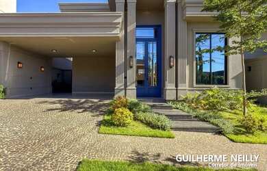 Imagem: A casa em condomínio possui 3 Dormitórios, 5 Banheiros, 3