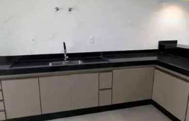 Imagem: O apartamento possui 2 Dormitórios, 1 Banheiro, 84m² de Área