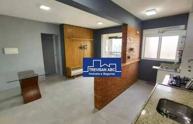 Imagem: O apartamento possui 1 Dormitório, 1 Banheiro, 1 Vaga na garagem