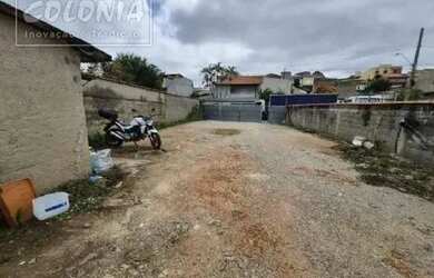 Imagem: O terreno possui 580m² de Área e está localizado em Parque