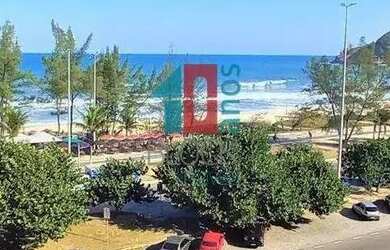 Imagem: O apartamento possui 3 Dormitórios, 4 Banheiros, 3 Vagas na