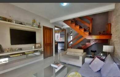 Imagem: A casa em condomínio possui 3 Dormitórios, 3 Banheiros, 2