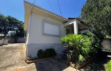 Imagem: A casa para alugar possui 3 Dormitórios, 2 Banheiros, 125m²