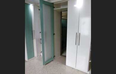 Imagem 8: //Vendo ou Alugo casa com 4 suítes no Condomínio Residencial Laranjeiras...