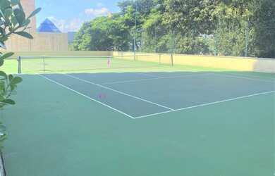 Imagem: O apartamento possui 4 Dormitórios, 5 Banheiros, 5 Vagas na