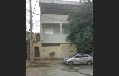Imagem: A casa possui 3 Dormitórios, 2 Banheiros, 300m² de Área e