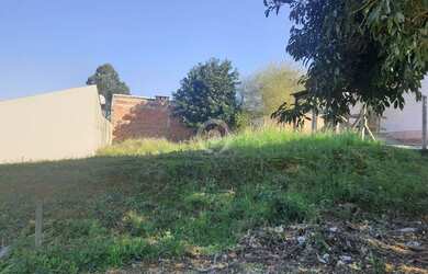 Imagem: O terreno possui 250m² de Área e está localizado em Campo