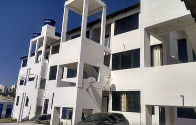 Imagem: O depósito possui 5 Vagas na garagem, 1.530m² de Área e