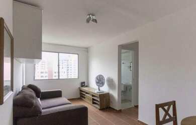 Imagem: O apartamento possui 2 Dormitórios, 1 Banheiro, 1 Vaga na garagem