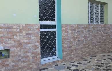 Imagem: A kitnet possui 2 Dormitórios e 1 Banheiro e está localizado