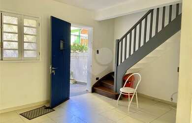 Imagem 2: Charmosa casa 03 dorm / 01 suíte / 02vagas - Metrô Pinheiros