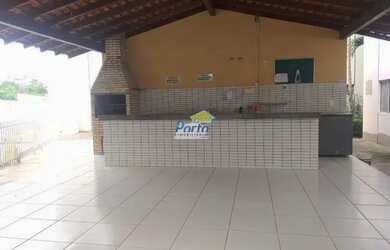 Imagem: O apartamento possui 3 Dormitórios, 1 Banheiro, 1 Vaga na garagem