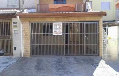 Imagem: A casa possui 1 Dormitório, 1 Banheiro, 1 Vaga na garagem