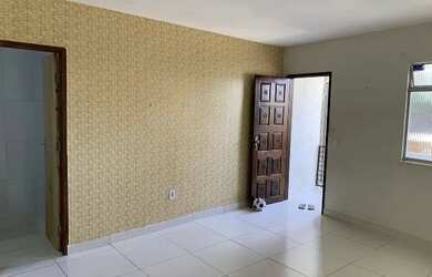 Imagem: A casa possui 2 Dormitórios, 1 Banheiro e está localizado