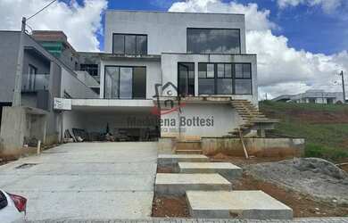 Imagem: A casa em condomínio possui 3 Dormitórios, 5 Banheiros, 4