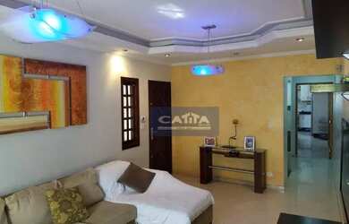 Imagem: A casa possui 3 Dormitórios, 4 Banheiros, 5 Vagas na garagem