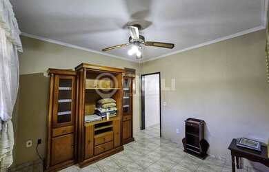 Imagem 5: Casa de rua - / Residencial / Loteamento Rei de Ouro