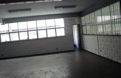 Imagem 7: Galpao com escritorio e vestiarios - excelente localizaçao de acesso