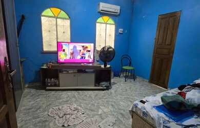 Imagem: A casa possui 3 Dormitórios, 3 Banheiros, Imóvel novo e está