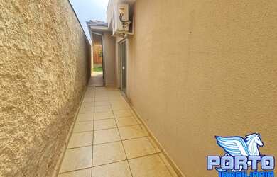 Imagem 8: LINDA CASA. Ar-condicionado, Área de serviço, 130m² de Áreae2 Vagas...