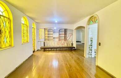 Imagem 8: Casa com 4 quartos - venda por R$ 3.650.000 ou aluguel por R$ 15.000/mês...