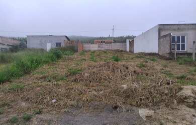 Imagem: O terreno possui 400m² de Área e está localizado em Riacho